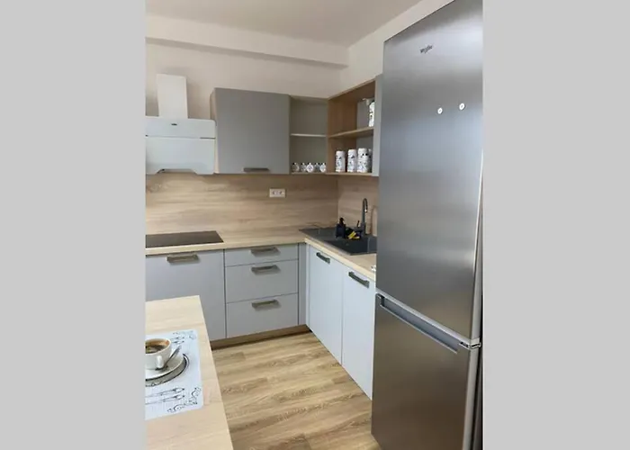 Solax, Ucnovska 8, Saca *