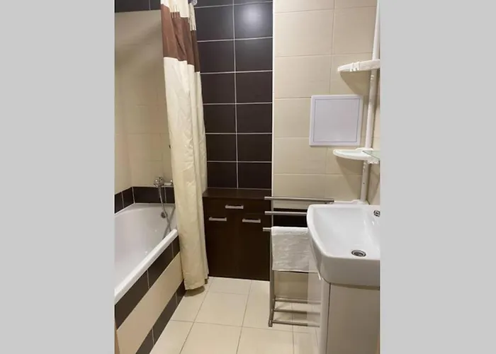 Solax, Ucnovska 8, Saca شقة